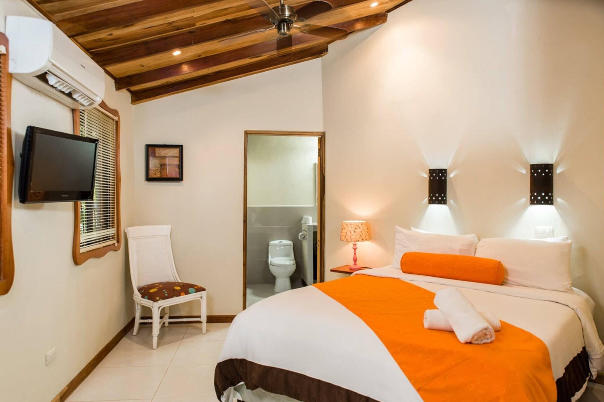 Hotel Pasatiempo Тамариндо Екстериор снимка